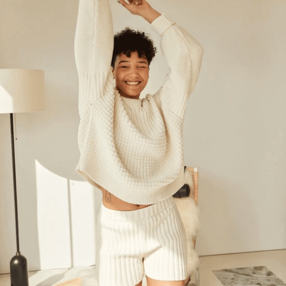 KNOTTY ONES DELČIA SWEATER CREAM WHITE CREWNECK SWEATER - Picture 1 of 9